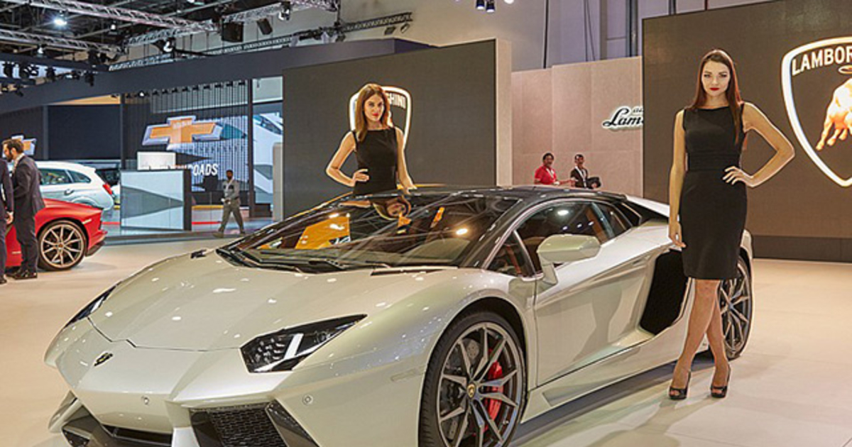 أغرب السيارات في معرض دبي للسيارات 2015 منوعات تايم أوت دبي
