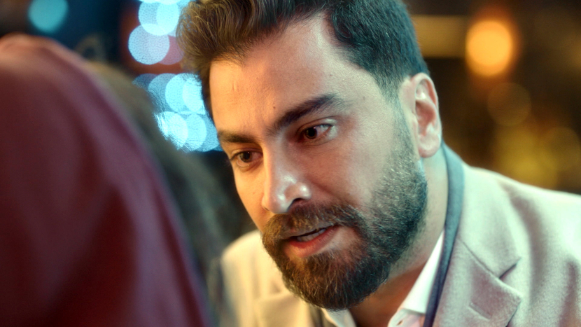 مسلسل أسود فاتح حصريا على شاهد ترفيه تايم أوت دبي